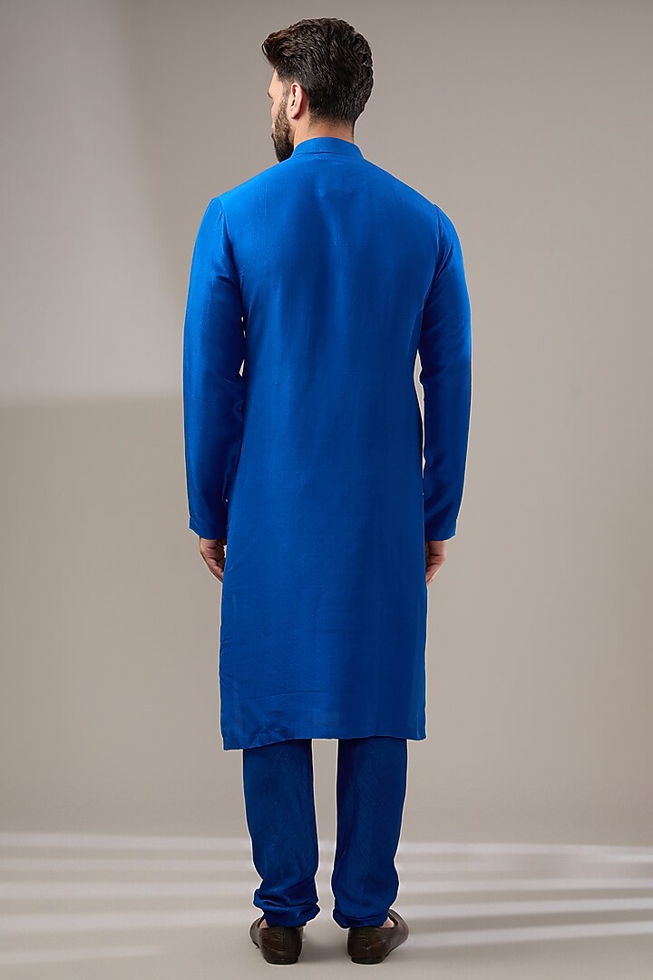 Cobalt Blue Silk Kurta Set by Rohit Gandhi & Rahul Khanna Men at Pernia's Pop Up Shop