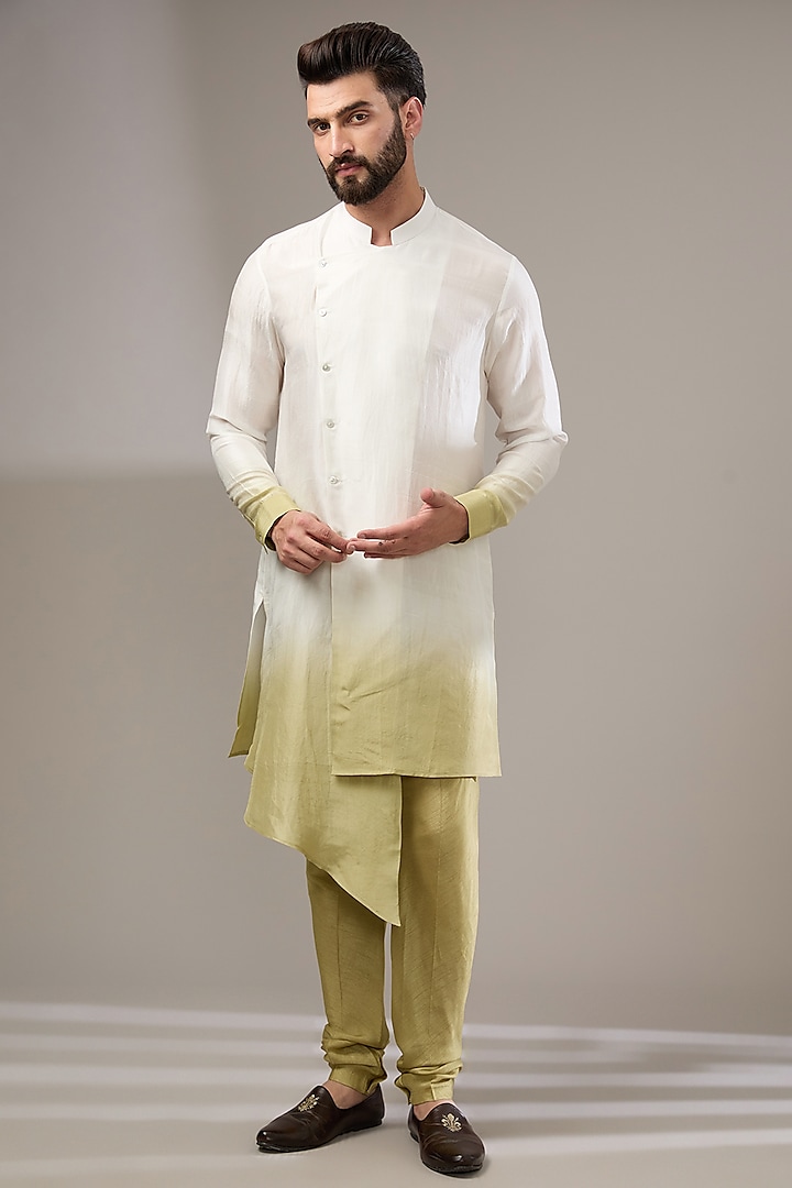 Leaf Green Silk Embroidered Bundi Jacket Set by Rohit Gandhi & Rahul Khanna Men at Pernia's Pop Up Shop
