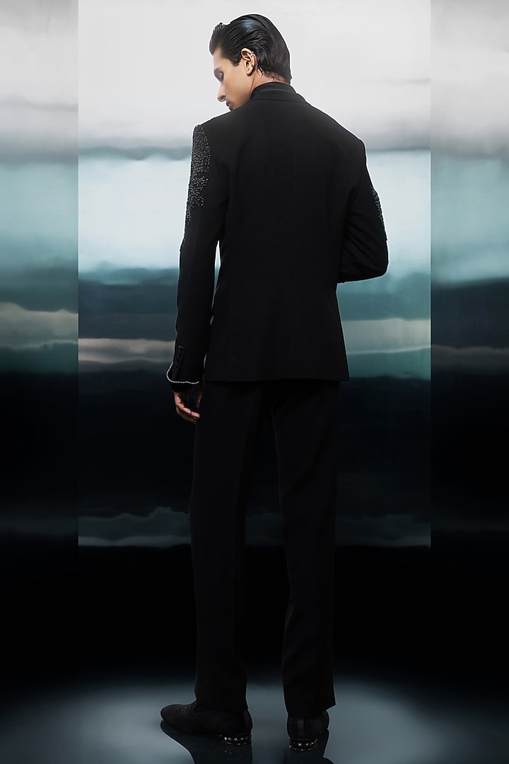 Black Crepe Floral Embroidered Tuxedo Set by Rohit Gandhi & Rahul Khanna Men at Pernia's Pop Up Shop