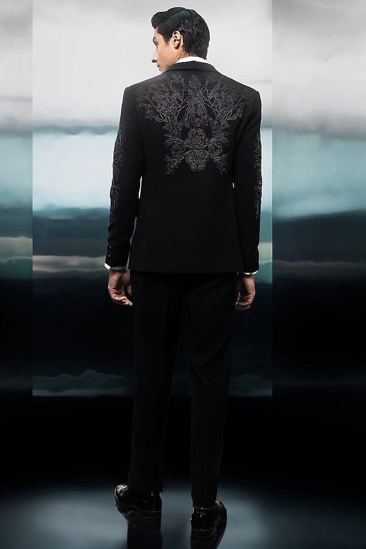 Black Crepe Embroidered Tuxedo Set by Rohit Gandhi & Rahul Khanna Men at Pernia's Pop Up Shop