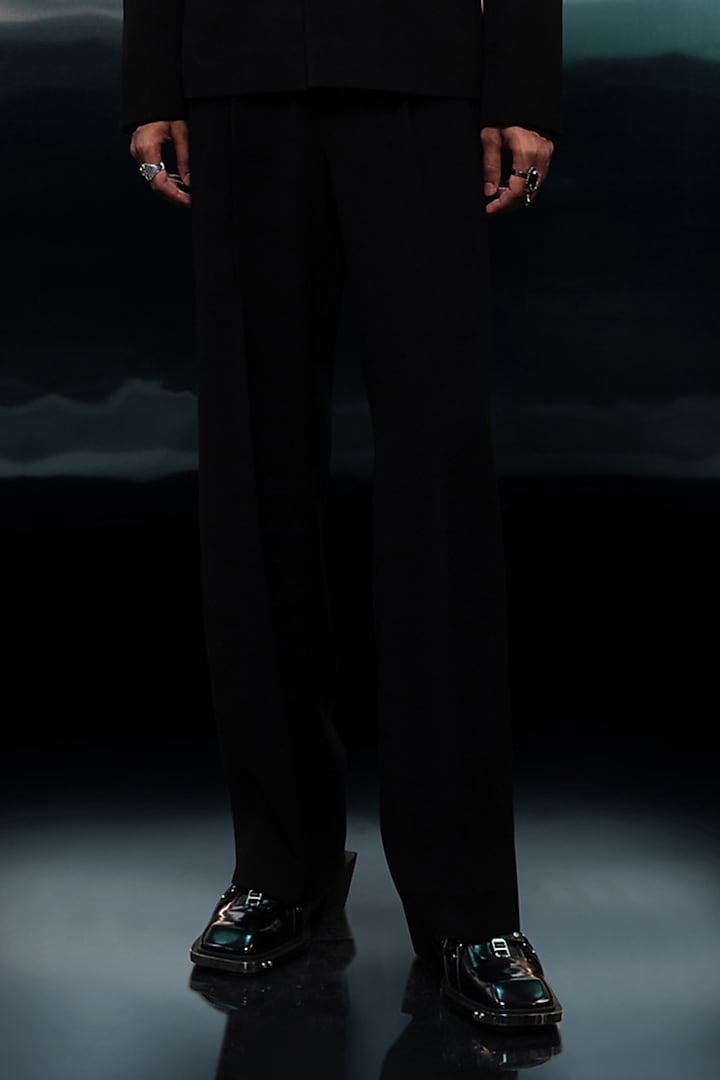 Black Crepe Beaded Tuxedo Set by Rohit Gandhi & Rahul Khanna Men at Pernia's Pop Up Shop