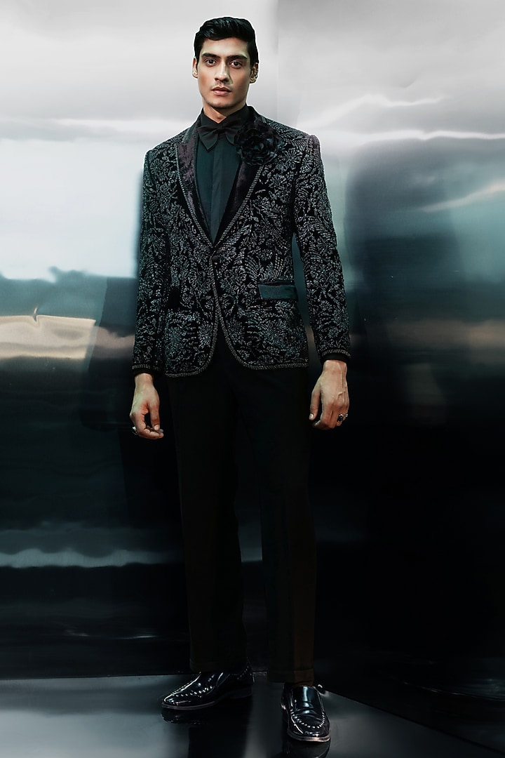 Black Silk Velvet Tuxedo Set by Rohit Gandhi & Rahul Khanna Men at Pernia's Pop Up Shop
