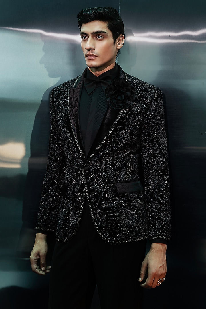 Black Silk Velvet Tuxedo Set by Rohit Gandhi & Rahul Khanna Men at Pernia's Pop Up Shop