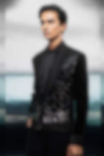 Black Silk Velvet Embroidered Jacket by Rohit Gandhi & Rahul Khanna Men at Pernia's Pop Up Shop