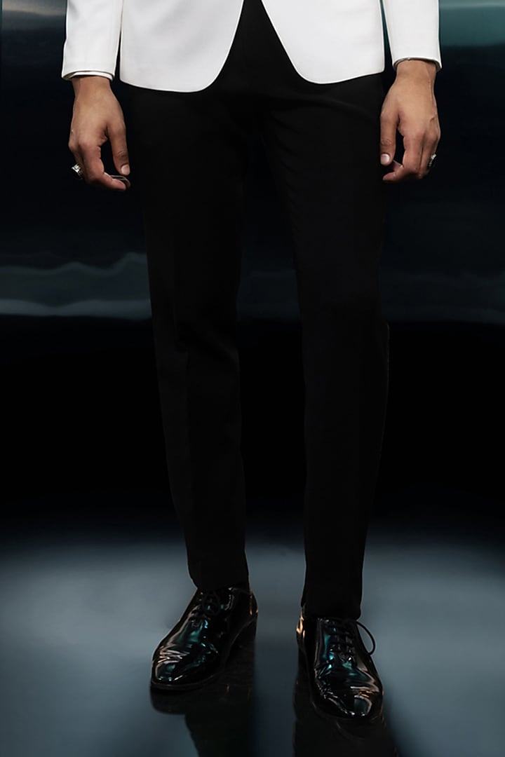 Ivory & Black Crepe Tuxedo Set by Rohit Gandhi & Rahul Khanna Men at Pernia's Pop Up Shop