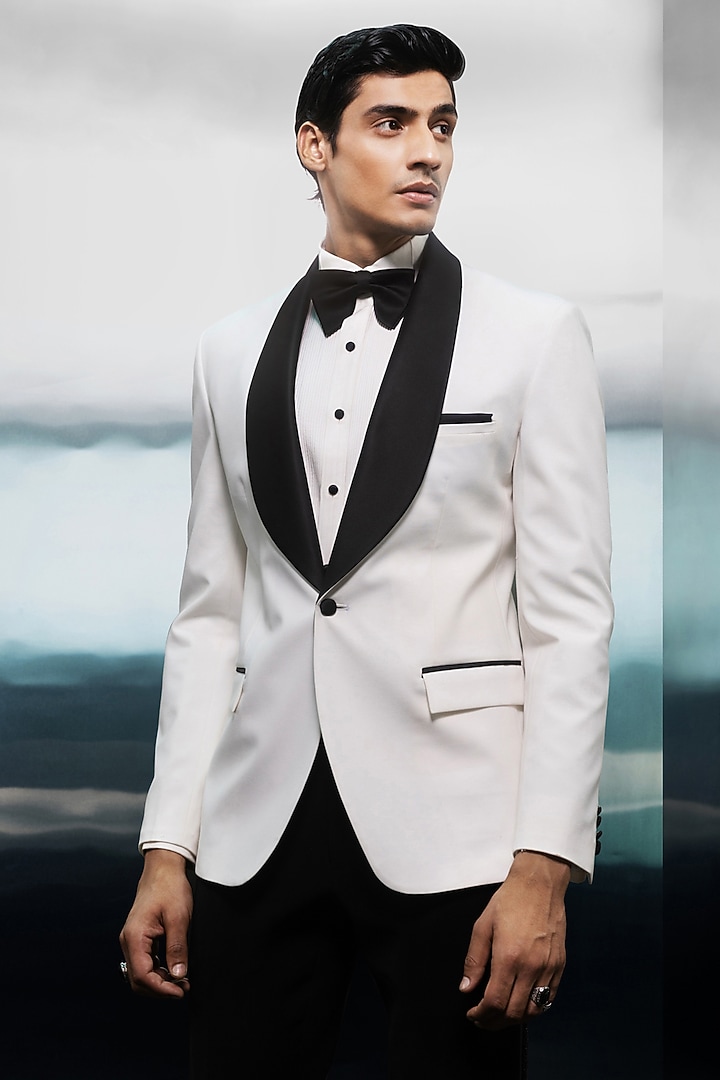 Ivory & Black Crepe Tuxedo Set by Rohit Gandhi & Rahul Khanna Men at Pernia's Pop Up Shop