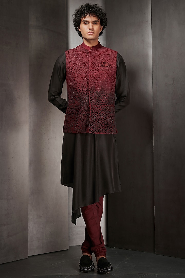 Ruby Red Ombre Embroidered Bundi Jacket by Rohit Gandhi & Rahul Khanna Men