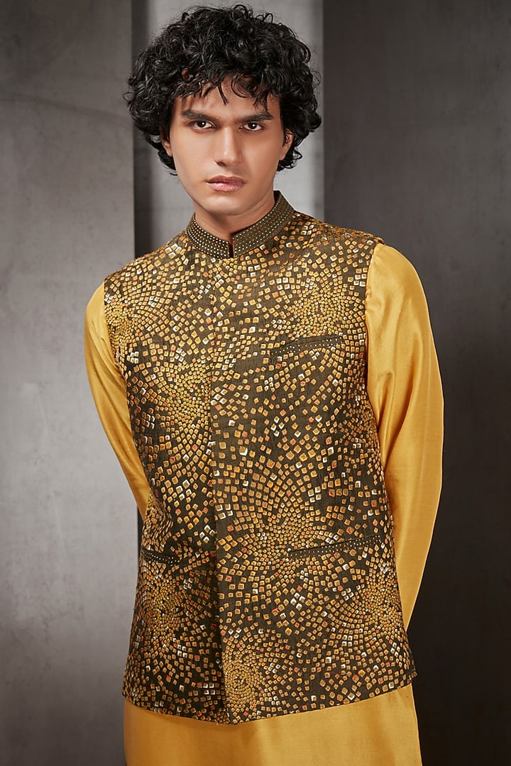 Olive Brown Silk Mosaic Printed & Thread Embroidered Bundi Jacket by Rohit Gandhi & Rahul Khanna Men at Pernia's Pop Up Shop