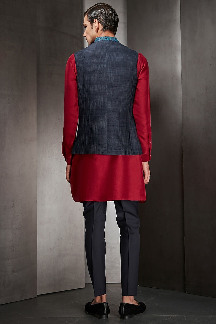 Blue Lagoon & Maroon Silk Thread Embroidered Bundi Jacket by Rohit Gandhi & Rahul Khanna Men at Pernia's Pop Up Shop