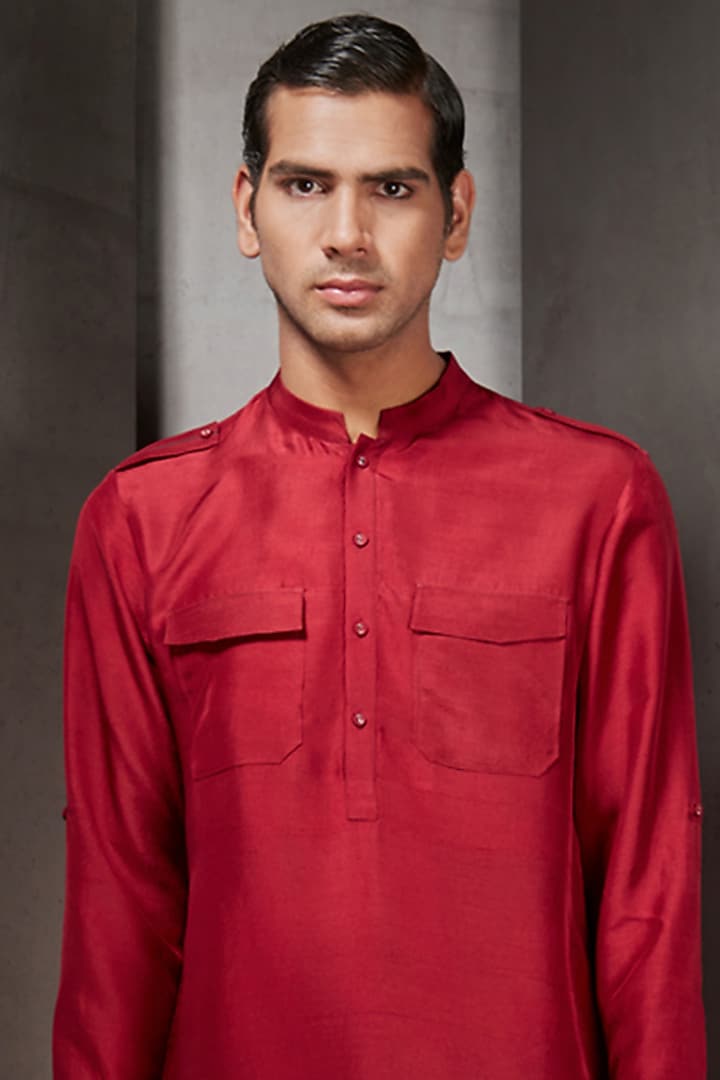 Red Silk Pathani Kurta by Rohit Gandhi & Rahul Khanna Men at Pernia's Pop Up Shop