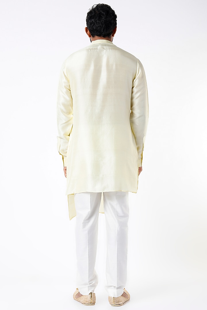 Duck-Egg Silk Kurta Set by Rohit Gandhi & Rahul Khanna Men at Pernia's Pop Up Shop