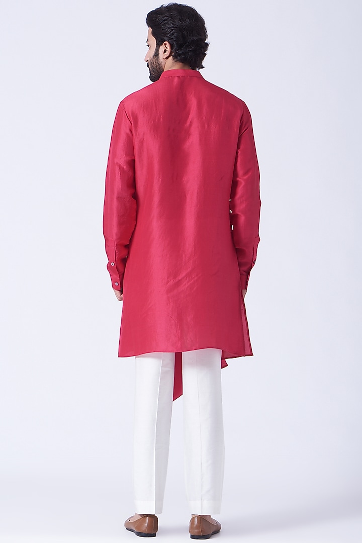 Cherry Tomato Red Silk Asymmetrical Kurta Set by Rohit Gandhi & Rahul Khanna Men at Pernia's Pop Up Shop
