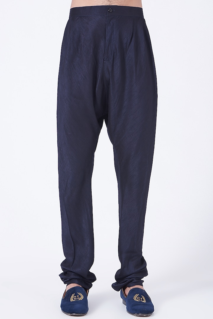 Midnight Blue Chanderi A-Line Kurta Set by Rohit Gandhi & Rahul Khanna Men at Pernia's Pop Up Shop