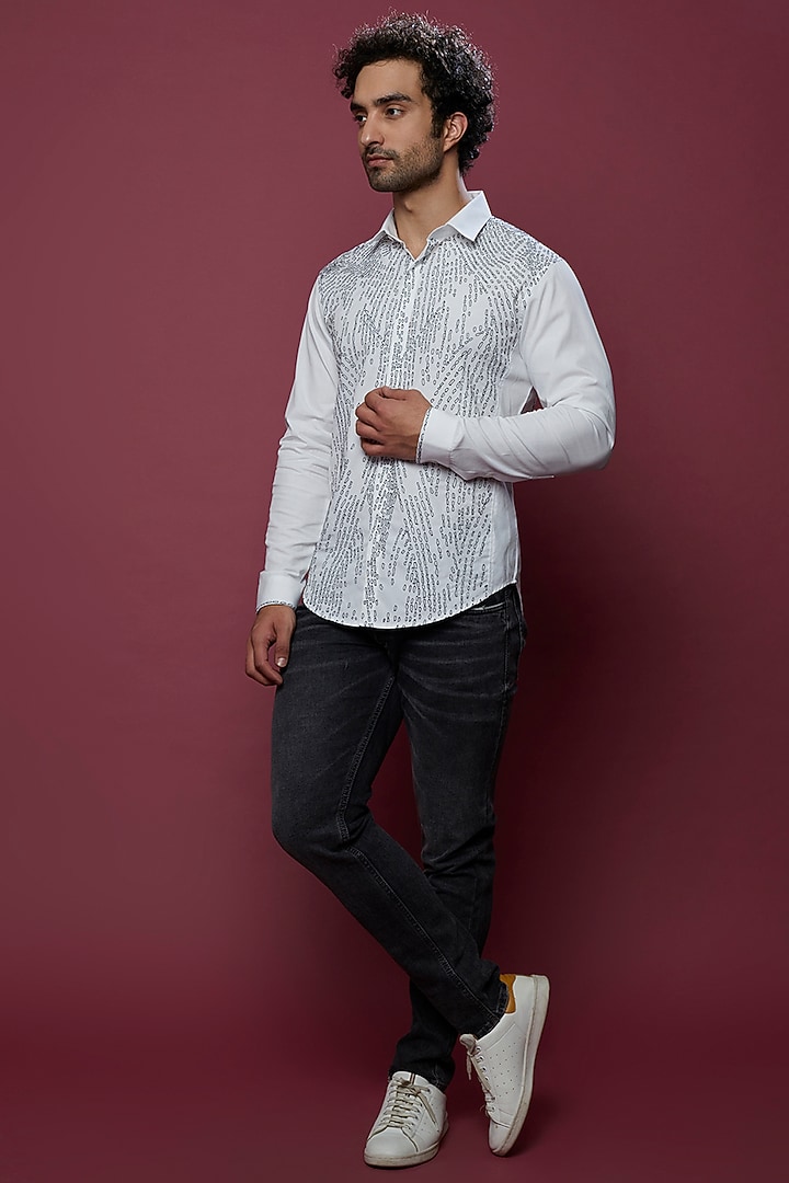 White Cotton Printed Party Wear Shirt by Rohit Gandhi & Rahul Khanna Men at Pernia's Pop Up Shop