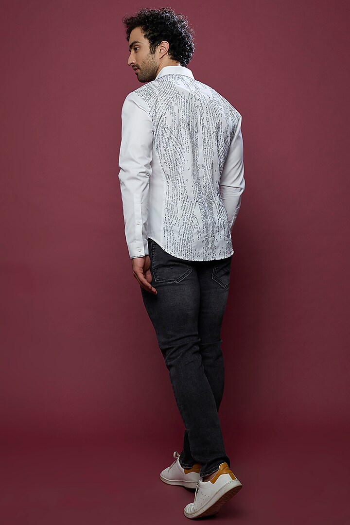 White Cotton Printed Party Wear Shirt by Rohit Gandhi & Rahul Khanna Men at Pernia's Pop Up Shop