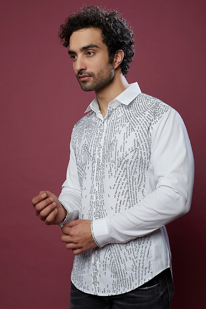 White Cotton Printed Party Wear Shirt by Rohit Gandhi & Rahul Khanna Men at Pernia's Pop Up Shop