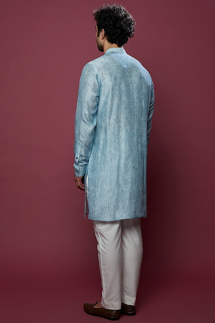 Powder Blue Viscose Kurta by Rohit Gandhi & Rahul Khanna Men at Pernia's Pop Up Shop