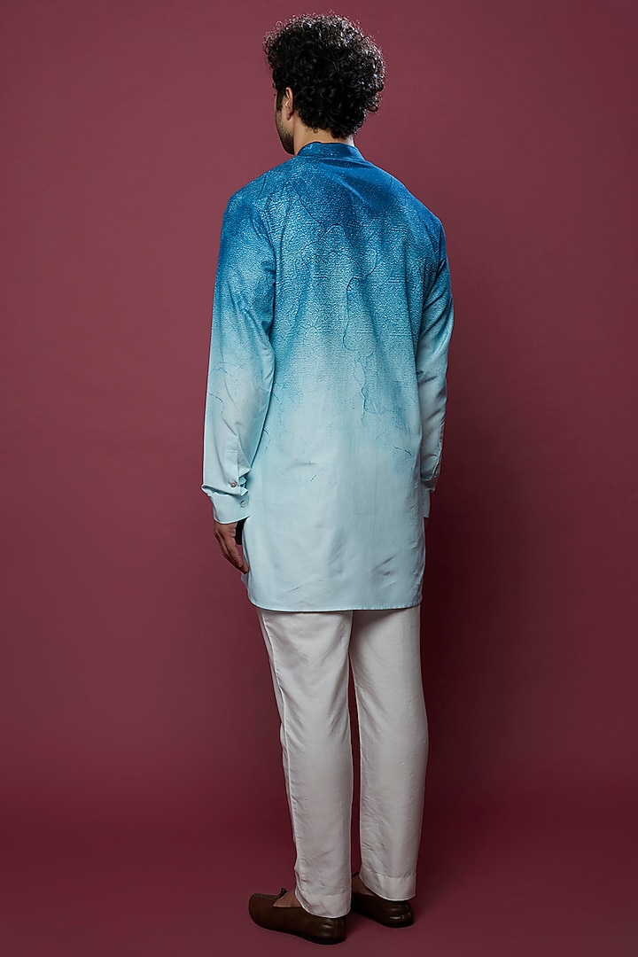 Blue Ombre Printed Kurta by Rohit Gandhi & Rahul Khanna Men at Pernia's Pop Up Shop