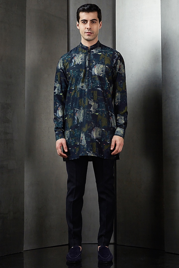 Navy & Olive Crepe Tropical Printed Kurta by Rohit Gandhi & Rahul Khanna Men at Pernia's Pop Up Shop