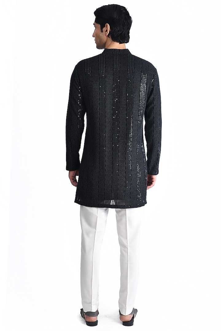 Black Chikankari Embroidered Kurta  by Rohit Gandhi & Rahul Khanna Men at Pernia's Pop Up Shop