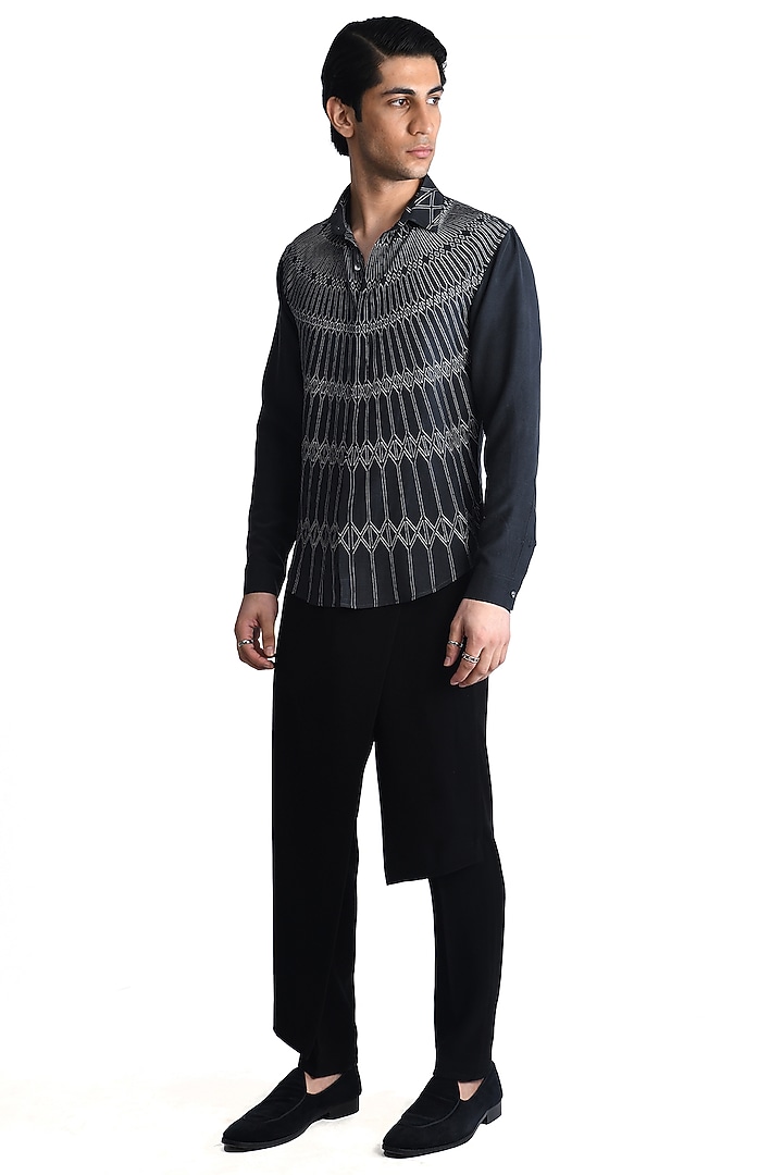 Black & White Silk Crepe Printed Wedding Shirt by Rohit Gandhi & Rahul Khanna Men at Pernia's Pop Up Shop