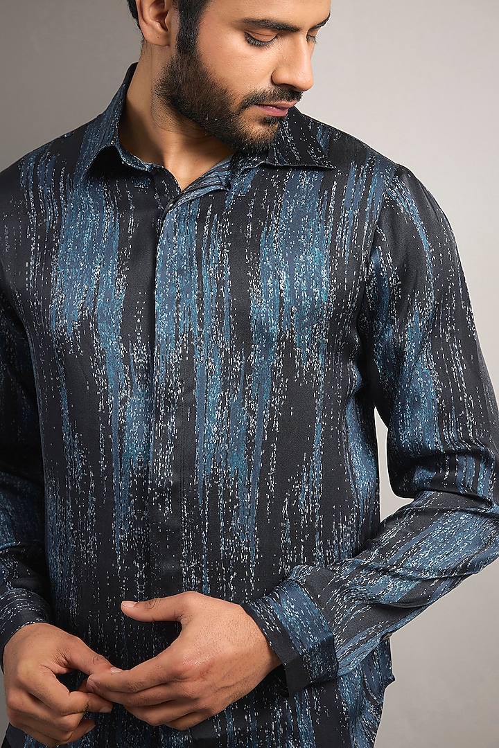 Navy Silk Ikat Printed Wedding Shirt by Rohit Gandhi & Rahul Khanna Men at Pernia's Pop Up Shop