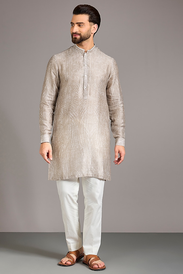 Dull Rose Gusseted Cotton Printed Kurta by Rohit Gandhi & Rahul Khanna Men at Pernia's Pop Up Shop