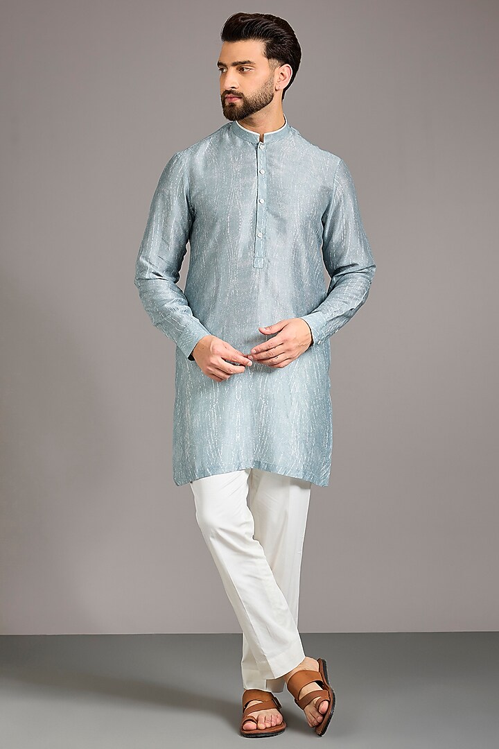 Cloudy Blue Gusseted Cotton Printed Kurta by Rohit Gandhi & Rahul Khanna Men at Pernia's Pop Up Shop