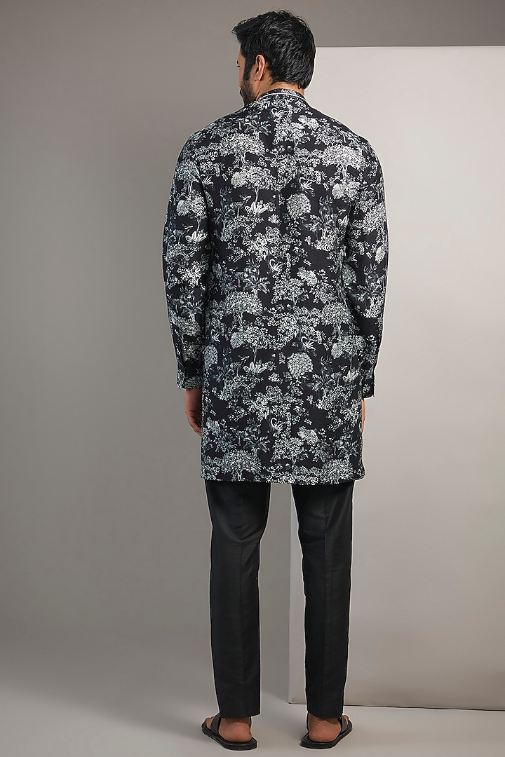 Black Viscose Printed Short Kurta by Rohit Gandhi & Rahul Khanna Men at Pernia's Pop Up Shop