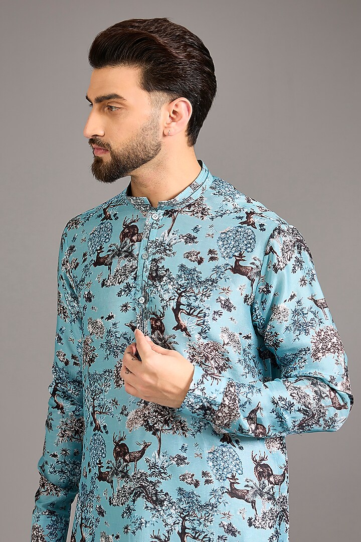 Grey Gusseted Cotton Printed Kurta by Rohit Gandhi & Rahul Khanna Men at Pernia's Pop Up Shop