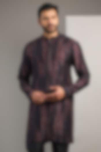 Maroon Viscose Printed Short Kurta by Rohit Gandhi & Rahul Khanna Men