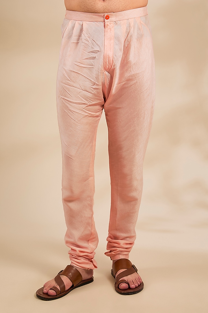 Cloud Pink Silk Kurta Set by Rohit Gandhi & Rahul Khanna Men at Pernia's Pop Up Shop