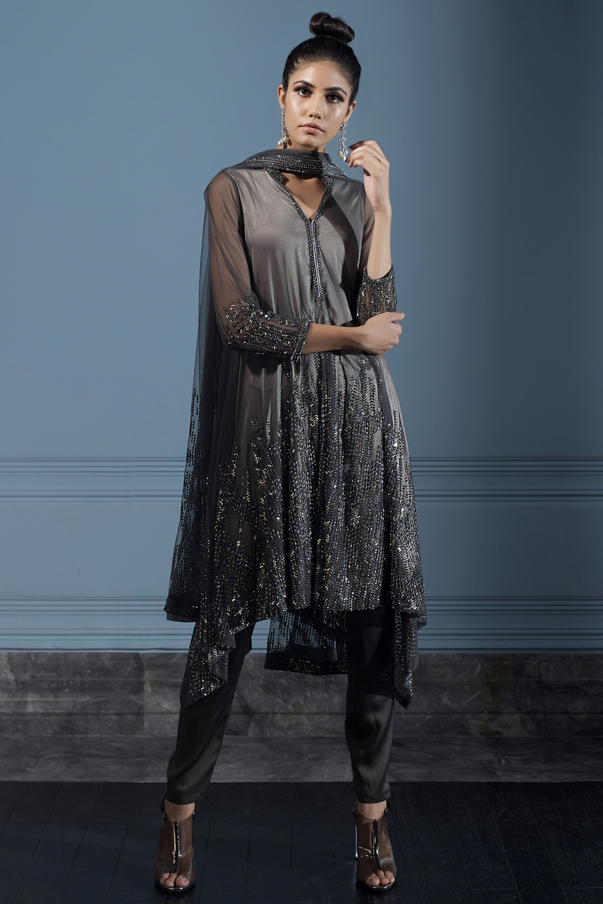 Charcoal Grey Asymmetric Kurta Set by Rohit Gandhi & Rahul Khanna