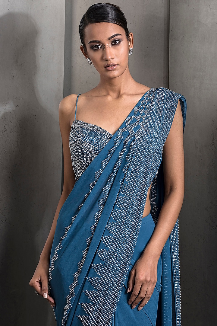 Galaxy Blue Silk Georgette Embroidered Pre-Stitched Reception Saree Set by Rohit Gandhi & Rahul Khanna at Pernia's Pop Up Shop
