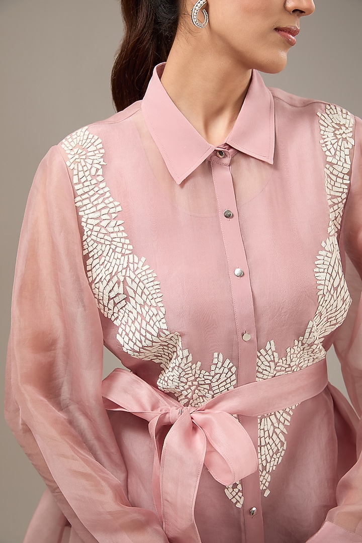 Mauve Organza Applique Embroidered Asymmetric Top by Rohit Gandhi & Rahul Khanna at Pernia's Pop Up Shop