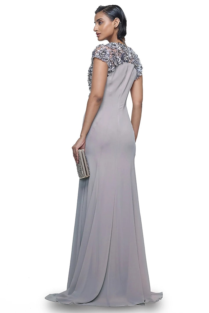 Frosted Pearl White Georgette 3D Embellished Engagement Gown by Rohit Gandhi & Rahul Khanna at Pernia's Pop Up Shop