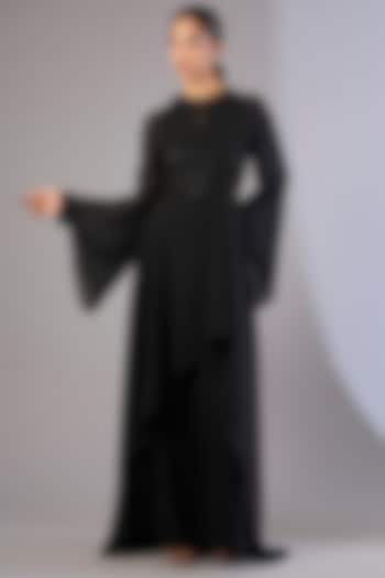 Black Georgette Floral Embellished Engagement Gown by Rohit Gandhi & Rahul Khanna at Pernia's Pop Up Shop