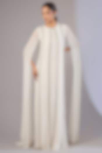 Ivory Crepe Embellished Kaftan by Rohit Gandhi & Rahul Khanna at Pernia's Pop Up Shop