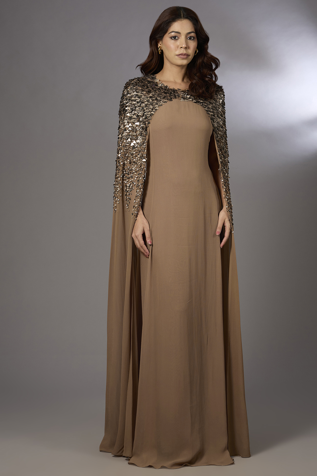 Harvest Gold Georgette 3D Embroidered Kaftan by Rohit Gandhi & Rahul Khanna at Pernia's Pop Up Shop