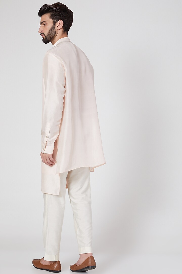 Blush Pink Silk Draped Kurta by Rohit Gandhi & Rahul Khanna Men at Pernia's Pop Up Shop