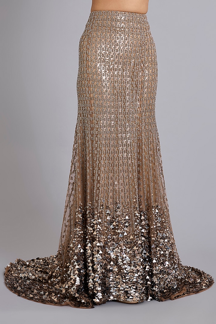 Antique Gold Tulle Sequins Embroidered Fish-Cut Bridal Lehenga Set by Rohit Gandhi & Rahul Khanna at Pernia's Pop Up Shop