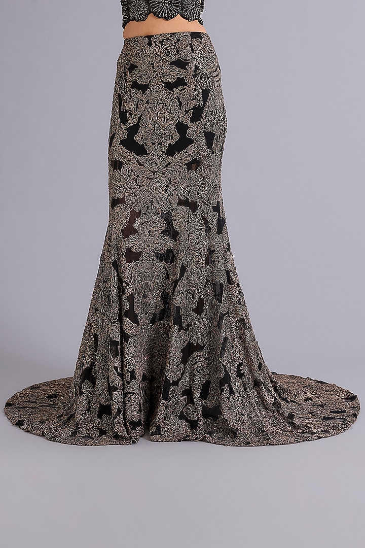 Black & Gold Tulle Sequins Embroidered Mermaid Bridal Lehenga Set by Rohit Gandhi & Rahul Khanna at Pernia's Pop Up Shop