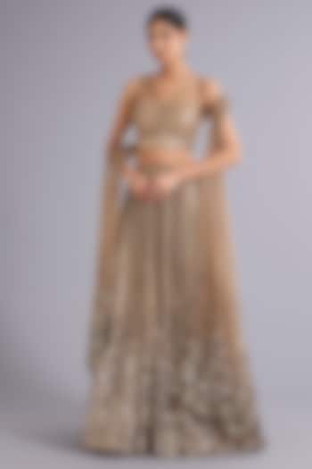 Antique Gold Tulle Sequins Embellished Bridal Lehenga Set by Rohit Gandhi & Rahul Khanna at Pernia's Pop Up Shop