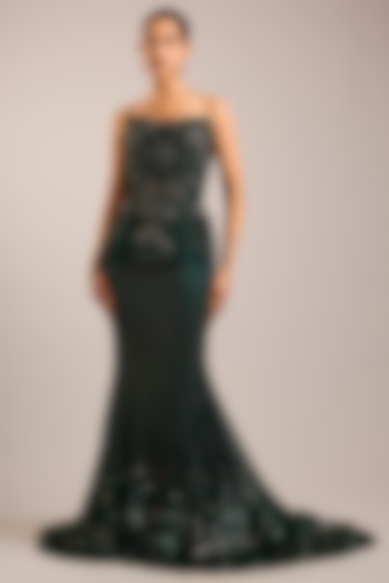 Emerald Green Tulle Sequins Embroidered Bridal Lehenga Set by Rohit Gandhi & Rahul Khanna at Pernia's Pop Up Shop
