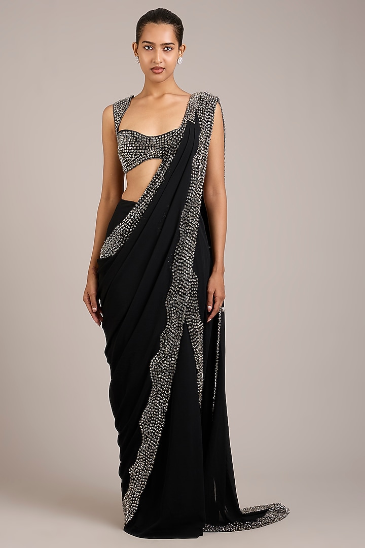 Black Georgette Hand Embellished Pre-Draped Bridal Saree Set by Rohit Gandhi & Rahul Khanna at Pernia's Pop Up Shop