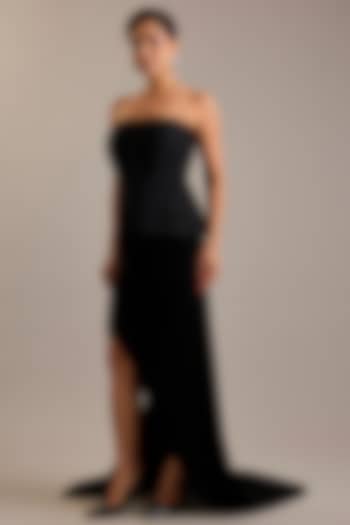Black Crepe Asymmetrical Skirt Set by Rohit Gandhi & Rahul Khanna at Pernia's Pop Up Shop