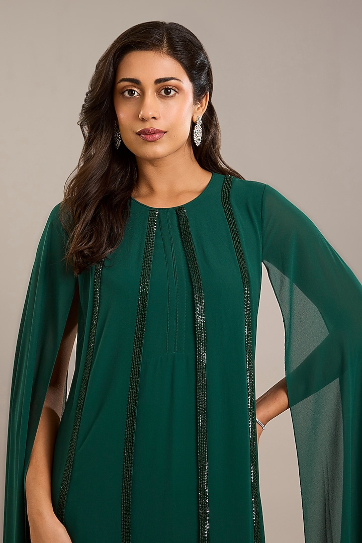 Emerald Georgette Embellished Kaftan by Rohit Gandhi & Rahul Khanna at Pernia's Pop Up Shop