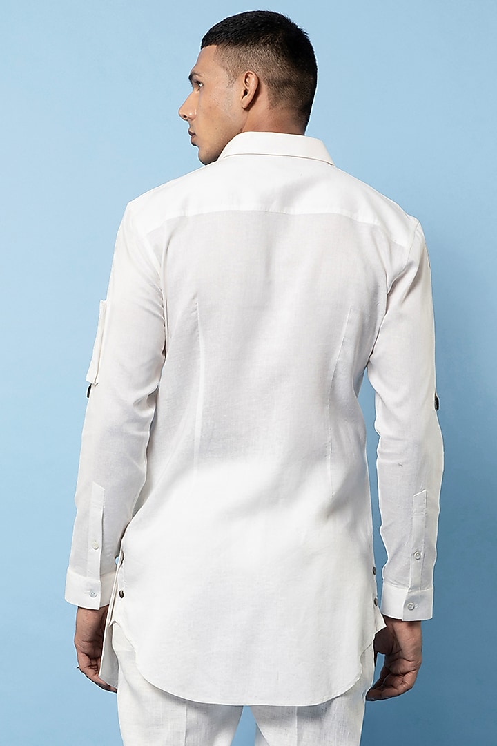 Off-White Cotton Asymmetric Party Wear Shirt by Rohit Gandhi & Rahul Khanna Men at Pernia's Pop Up Shop
