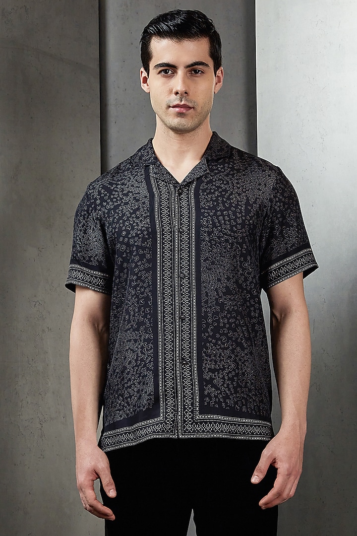 Black Silk Digital Printed Wedding Shirt by Rohit Gandhi & Rahul Khanna Men at Pernia's Pop Up Shop