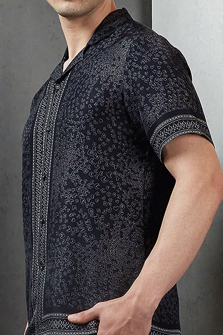 Black Silk Digital Printed Wedding Shirt by Rohit Gandhi & Rahul Khanna Men at Pernia's Pop Up Shop